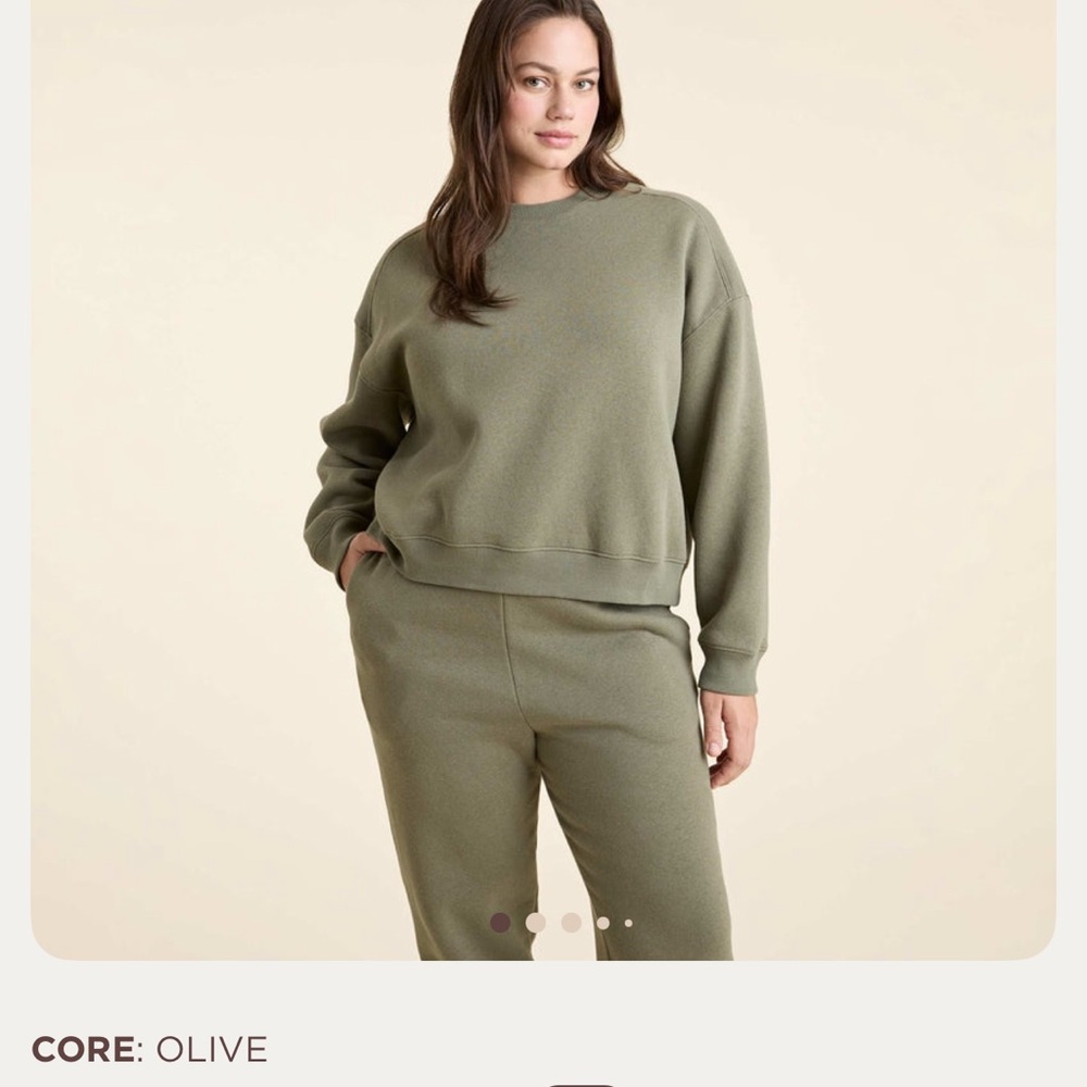 Nuuds Olive Classic Crewneck sweatshirt